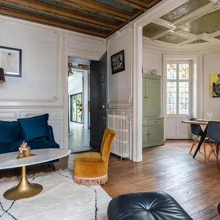 Holiday home Maison D'exception En Plein Coeur De Nantes